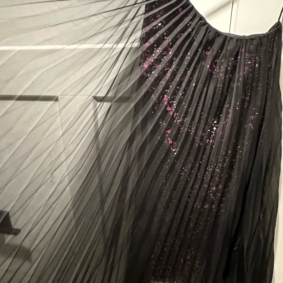 Badgley Mischka Black One Shoulder Gown - Picture 3 of 6